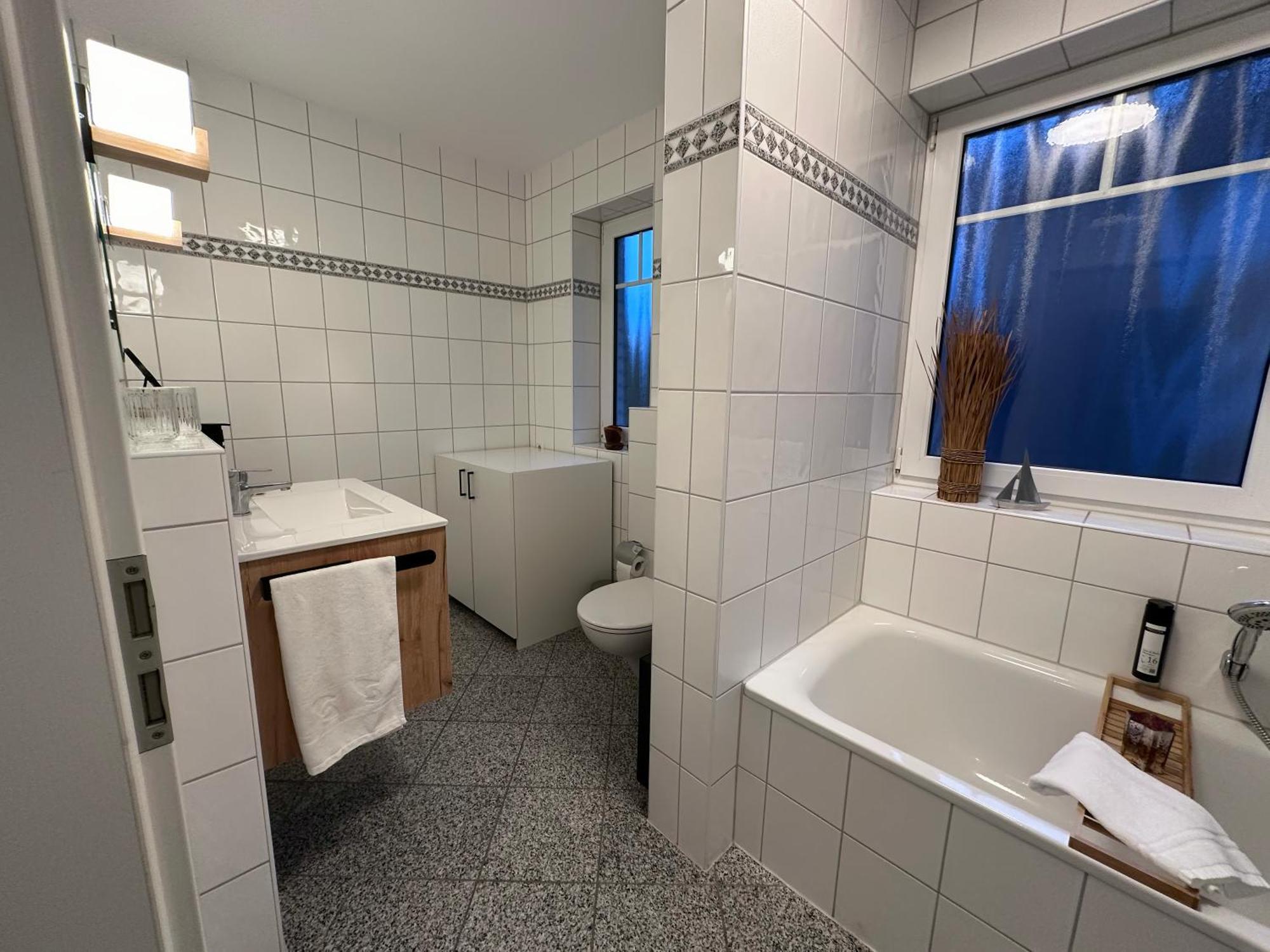 Luxx Downtown - Design-Apartment Zentral Im Ort Bad Zwischenahn Eksteriør billede